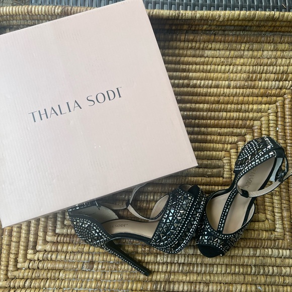 Black Thalia Sodi Women's Chace Embellished Platform Pumps - Picture 9 of 10